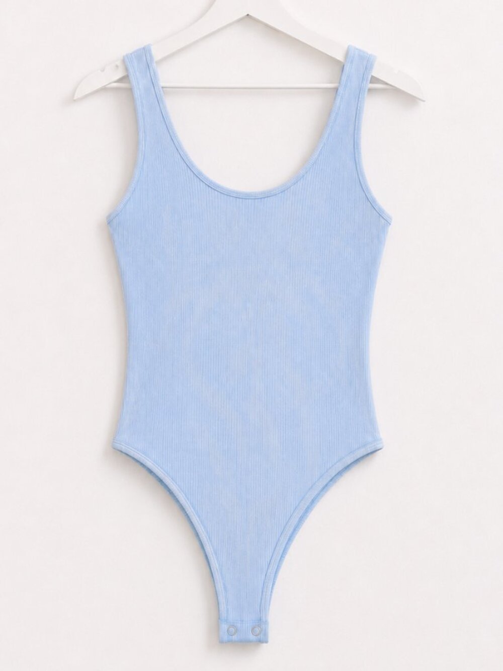 F21 Acid Wash Ribbed Seamless Light Blue Stretchy Scoop Neck Bodysuit